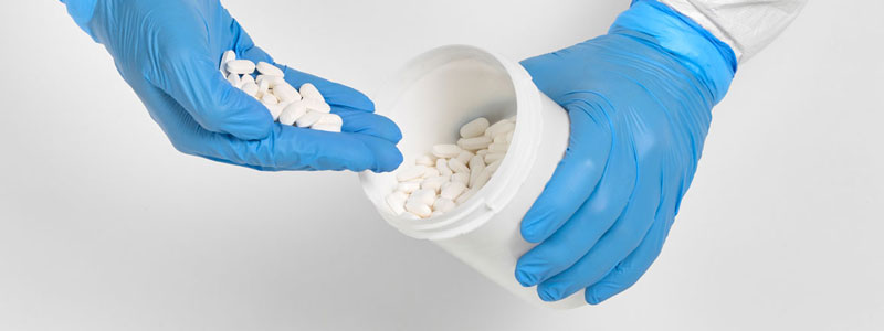 Pharma Grade screw lid jars